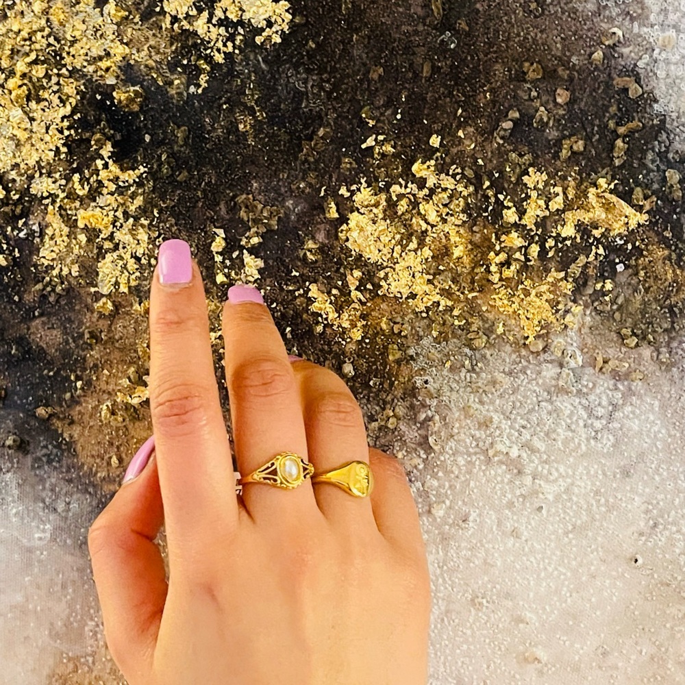 Waterproof 18k gold plated vintage cocktail ring - Picture 2 of 5